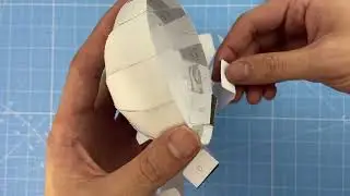 Amazing Pokémon Paper Crafts: Poké Ball