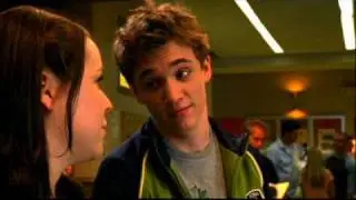 Top 10 Cutest Pics of Kyle Gallner
