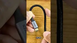 💪 This Ugreen USB-C cable is designed to be bent without breaking - Model US316