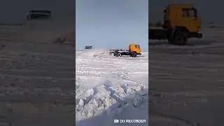 Парный дрифт на камазах