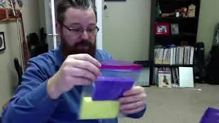 How to make a inexpensive homemade guitar case humidifier
