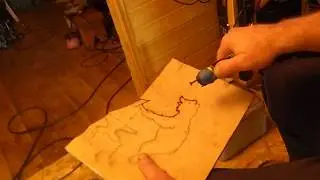 Кузнецы. Богородская игрушка нихромовым резаком.