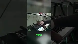 Using microsteps on Circuit Tracks to humanize synths
