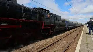 SSN 23 023 door Voorhout richting Leiden 24-04-2024.