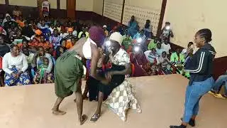 Tou gaté kömöya