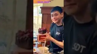 Сослуживцы поздравили V с выходом Friends 🎂👍 