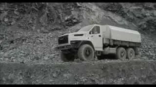 Camião TT 6x6 Ural Next