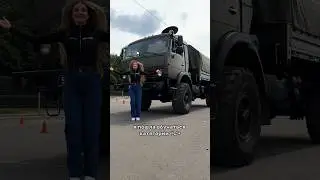 Обучаюсь водить ВОЕННЫЙ грузовик. Открыла категорию С