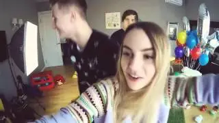 EeOneGuy трогает за..