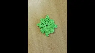 Снежинка из резинок на рогатке