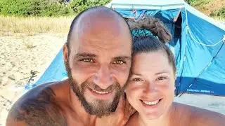 Живот на ПЛАЖА: Има ли дивото КЪМПИНГУВАНЕ почва у нас? ☼ Имение ХАЛО ☼