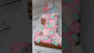 Торт на первый день рождения Торт цифра 