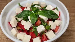 Очень ВКУСНЫЙ САЛАТ. Готовить всего 15 минут!