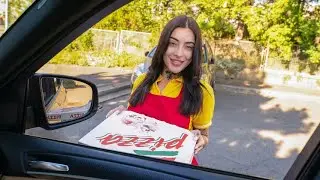 Beautiful girl brought delicious pizza | Public Agent