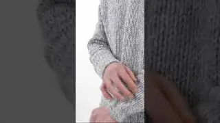 Лучшие куртки и пуховики 2021/22: Яркая трендовая модель Dincer от бренда Moncler 
