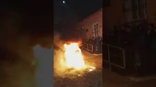 У Прилуках палять шини під відділом поліції: люди вимагають розслідування загибелі Дениса Чаленка