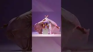 🇺🇦 Model poses for photoshoot📸 Rhythmic Gymnastics. Models Valeriia and Sonya