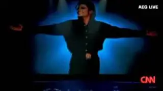 Jermaine Jackson performs "Smile" in tribute to his brother Michael.