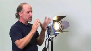 Bill Holshevnikoff on the ARRI 300 Fresnel