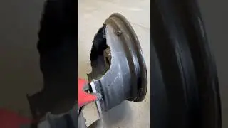Диск БМВ після удару в яму😱