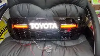 Решетка радиатора стиль LC300 для Land Cruiser 200 2007-2016 год.