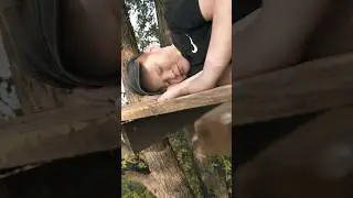 ПОСТРОИЛ ШАЛАШ ДЛЯ НОЧЛЕГА 