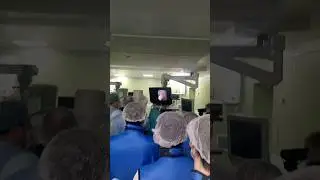 Бу одамлар уялмай караб турибди. 
