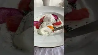 Показываю как приготовить обычное ЯЙЦО ПАШОТ без танцев с бубнами без воронок уксуса пакетов и проче