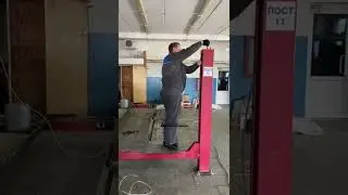 Установка б/у четырехстоечного подъёмника OMA 526 от компании Азбука Автосервиса