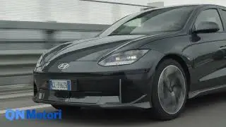 Hyundai Ioniq 6, su strada la elettrica figlia del vento