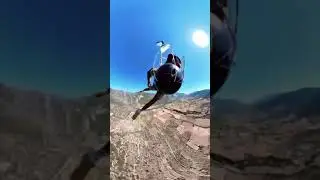 He got tangled in his own parachute 😳👏 (via @Luiz Otavio Mesquita, @KevinPhilipp/TT) 