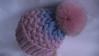 Вязание шапки градиентом узором коса с 9 петель.Knitting hats gradient pattern plait with 9 loops.
