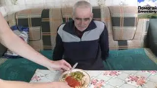 Дедушка Саша у нас в гостях.Итальянский обед,Казахстанский десерт,стрижка и купание.