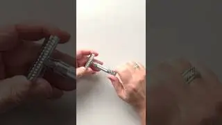 Merkur 37C Slant Bar Razor 