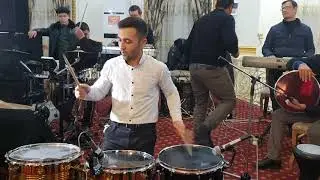 MEHROJBEK KOMILOV BARABAN SHOU TUYDA