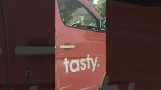 Red Apple 🍎 Mobile Restaurant on Roads of Karachi