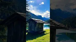 I found this little house in the Alps 🏔️🥾 