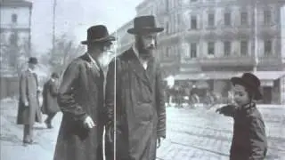 Zupfgeigenhansel - Lomir sich iberbetn (Yiddish Song)