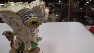 Английская ваза Coalport 1820х годов есть реставрация ручки и золота. Музейная ваза на продажу