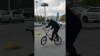 СТОЛБ и ВЕЛОСИПЕД