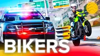 БАЙКЕР ПРОЛЕТЕЛ 112 М/Ч МИМО КОПОВ! | YDDY BIKERS VS COPS