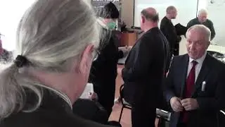 Авшаров Евгений Михайлович - вопрос в перерыве к докладчику