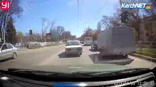Керчь: Наглый водитель