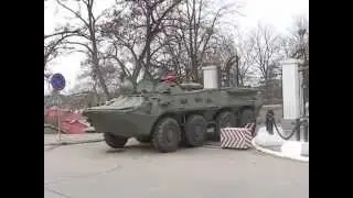 В Севастополе военные готовятся оборонять штаб ЧФ РФ