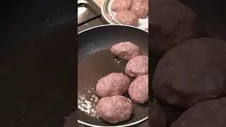 НОВОГОДНЯЯ