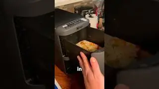 Air Fryer Pizza?!🍕 #pizzakitchen #pizza #ninjadoublestack #doublestackhack #cookingathome  #foodie