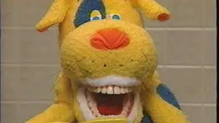 Mr  Rabbit Comes To School (2003)