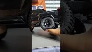 Unboxing day for the RC FCX18 Hummer EV—so many awesome details, even a little driver🚗#gmchummerev