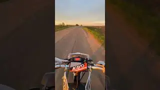 Покатушка на закате😍 