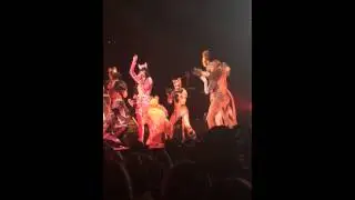 Katy Perry - Hot 'n Cold live